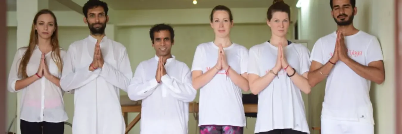 200 hour yoga teacher training Dharamsala