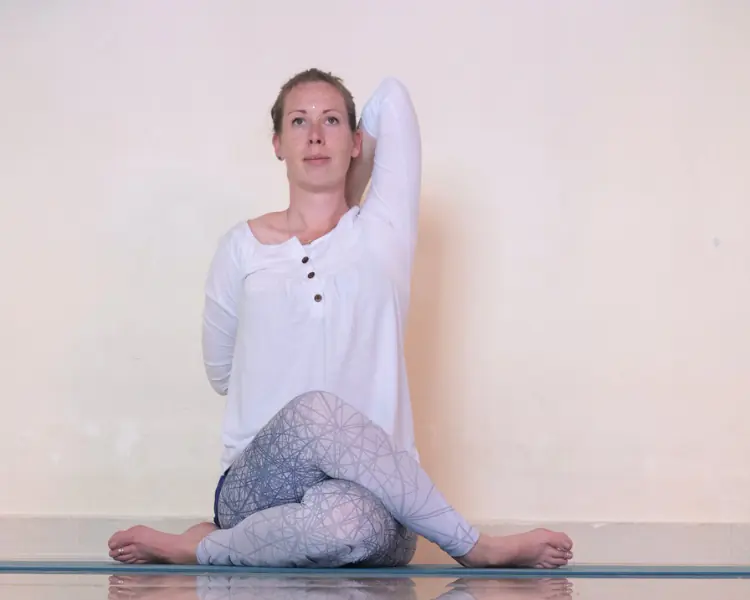 Shoelace-Pose-Gomukhasana-5.png